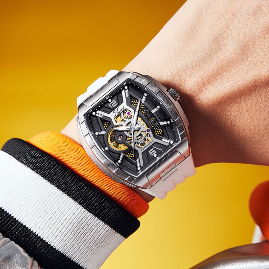 Oro Vincitore Watch