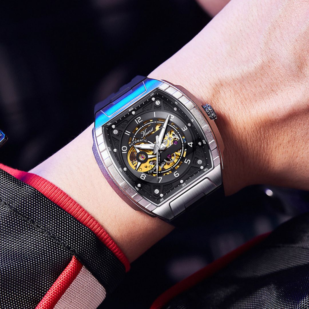Oro Vincitore Watch