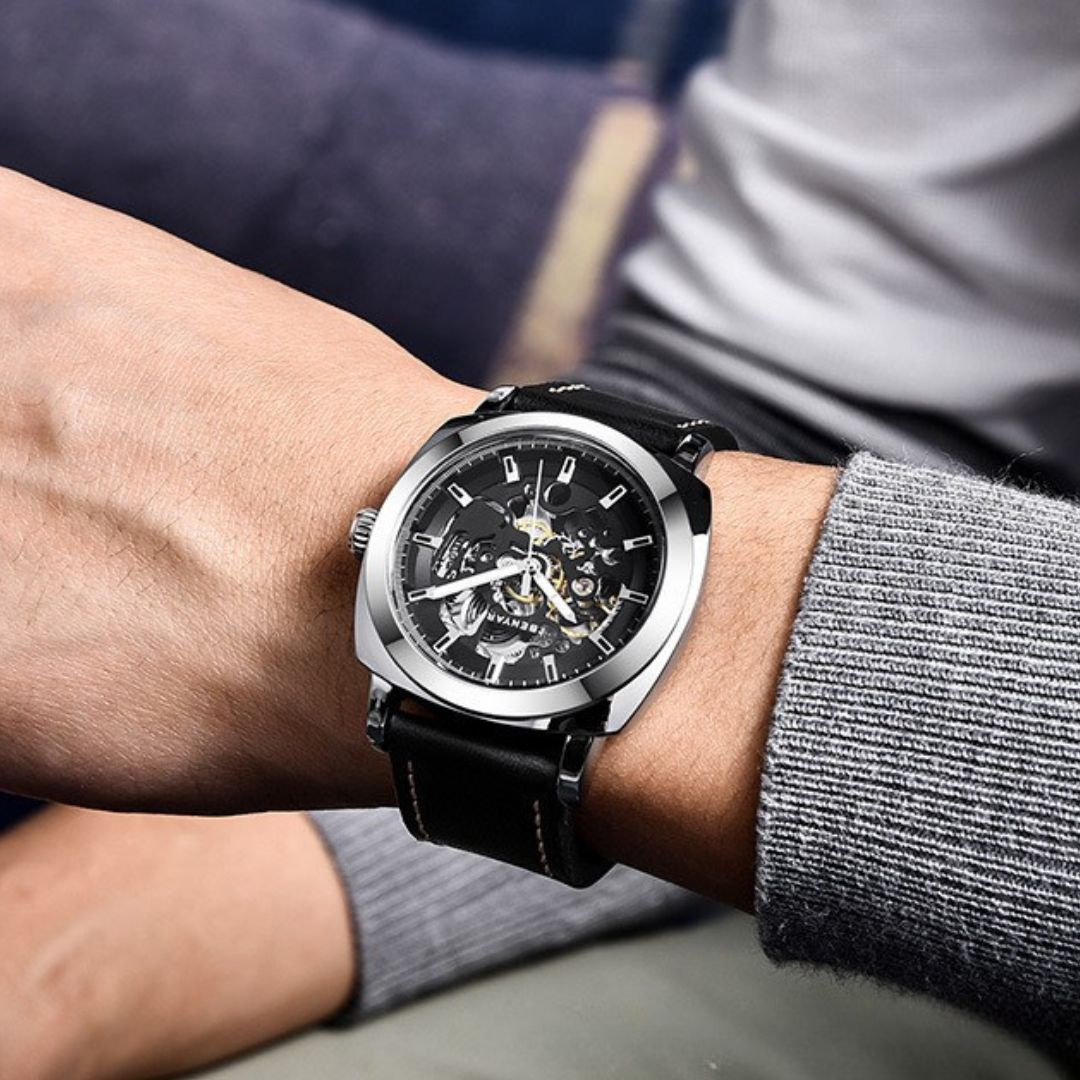 Majestic Crest Watch