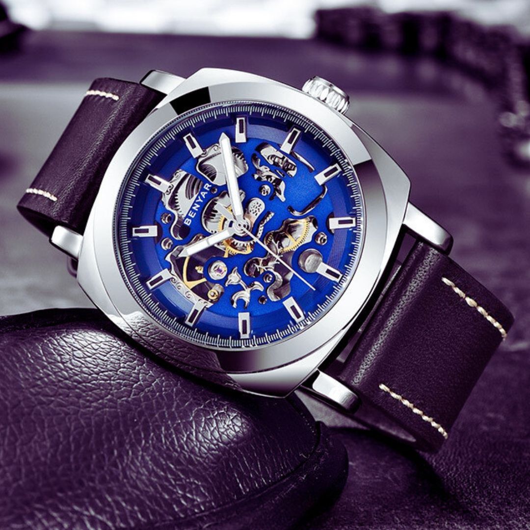 Majestic Crest Watch