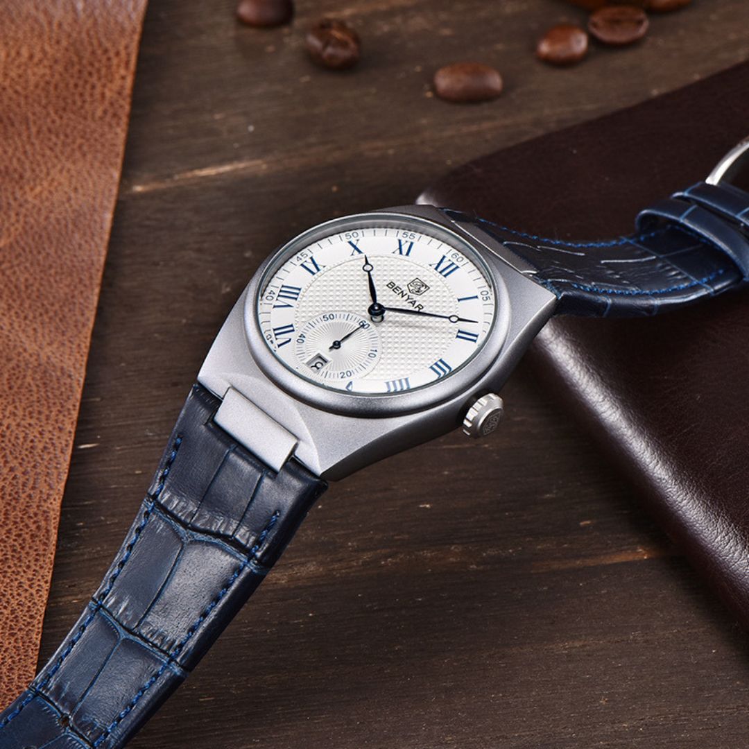 Gallant Oath Watch