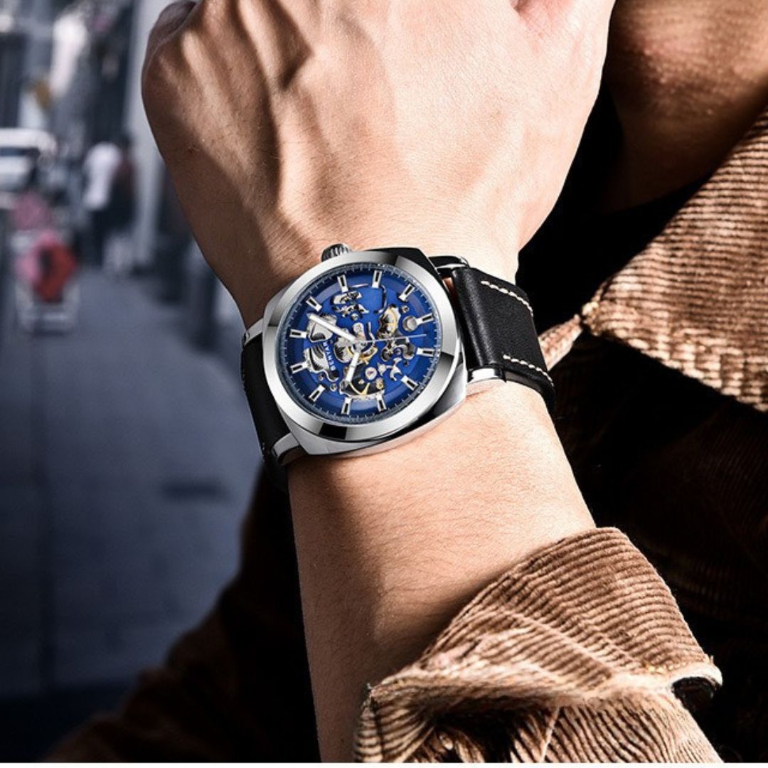 Majestic Crest Watch