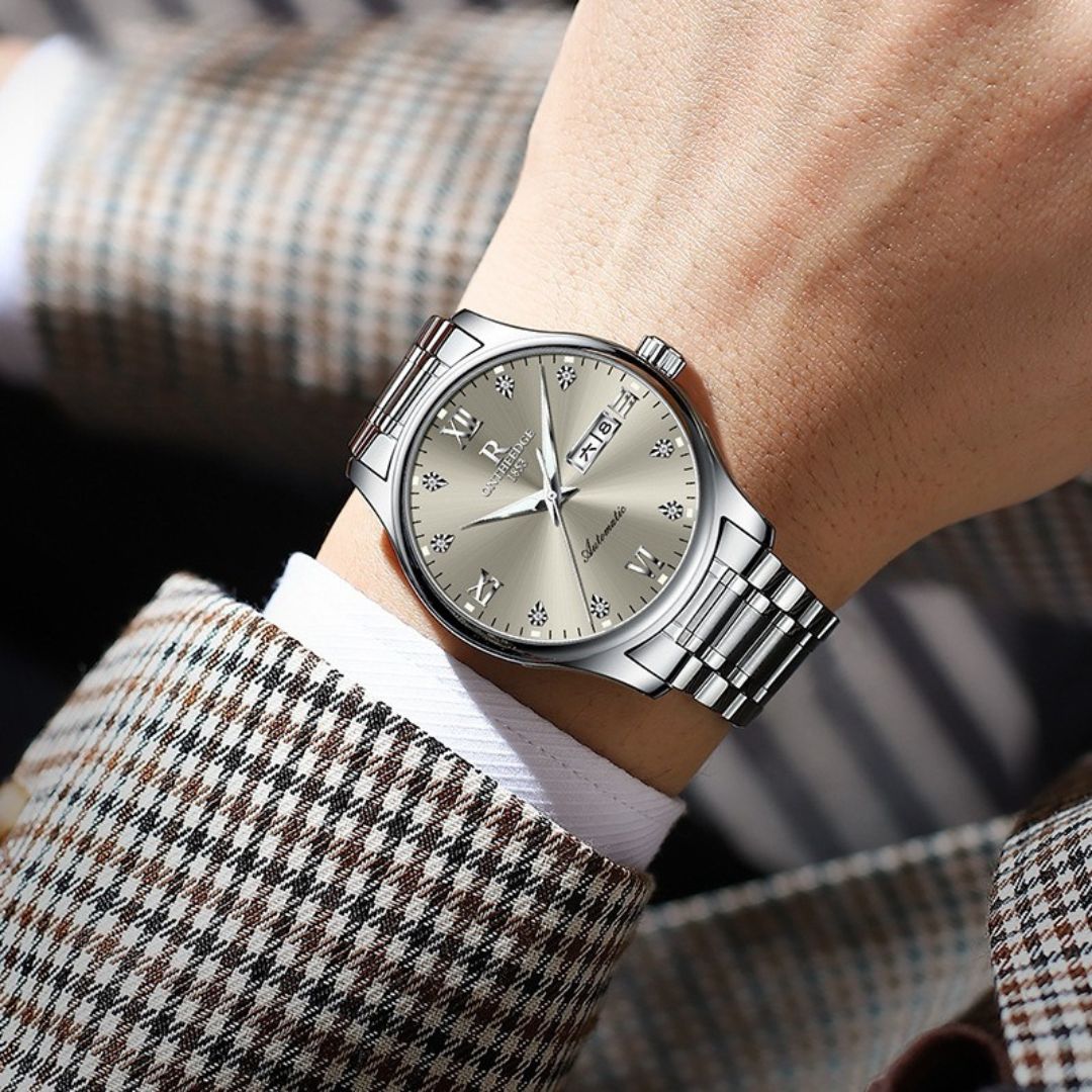 Echelon Luxe Watch