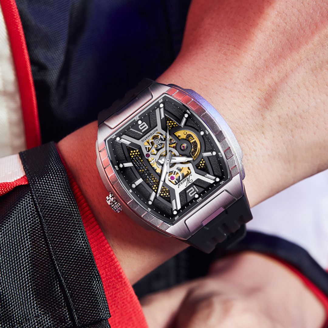 Oro Vincitore Watch