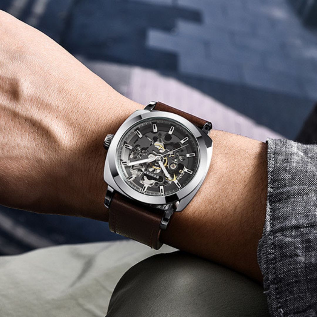 Majestic Crest Watch