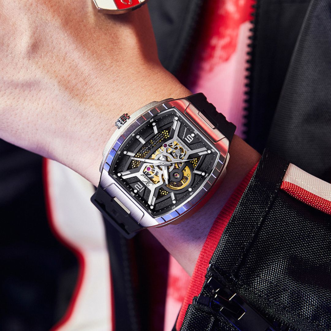 Oro Vincitore Watch