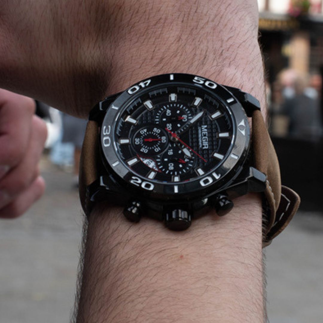 Romané Epoch Watch