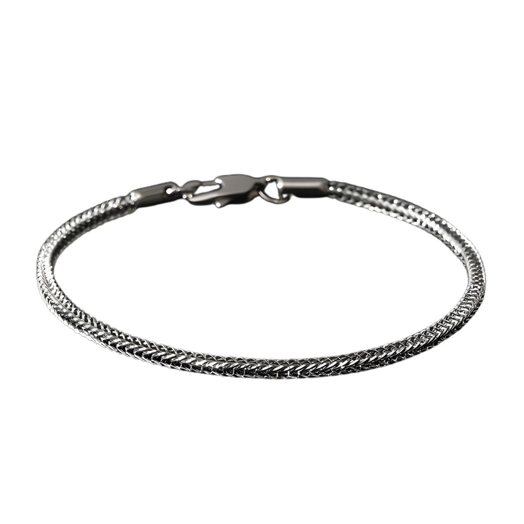 Noir Tail Bracelet