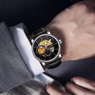 Virtus Crown Watch