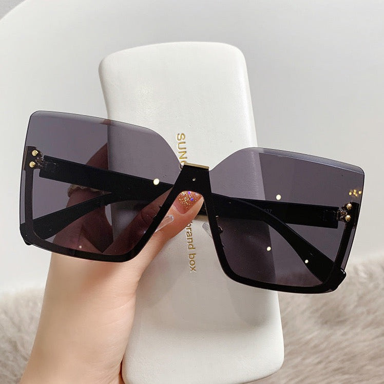 Iris Enchant Sunglasses